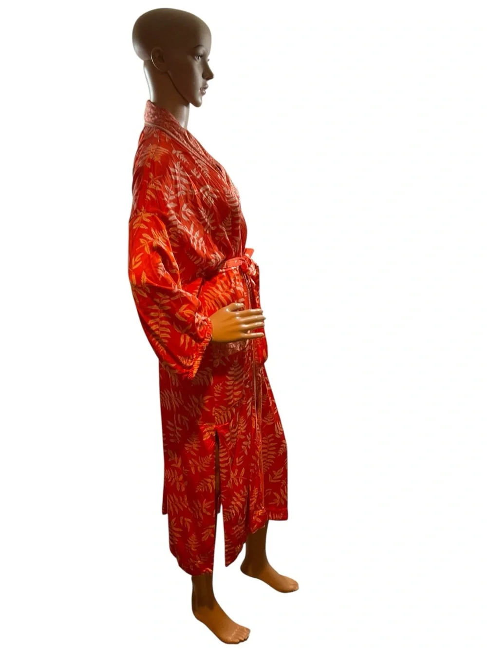 Zara Red Satin Floral-Leaf Kimono Robe with Tie Belt - Picture 4 of 16